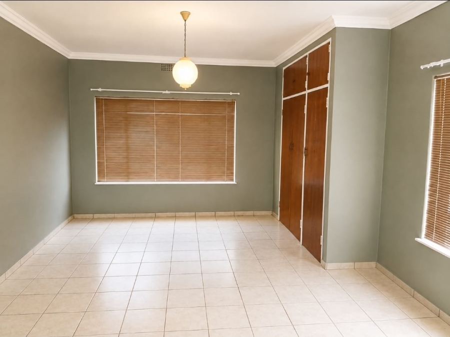 4 Bedroom Property for Sale in Dibeng Northern Cape